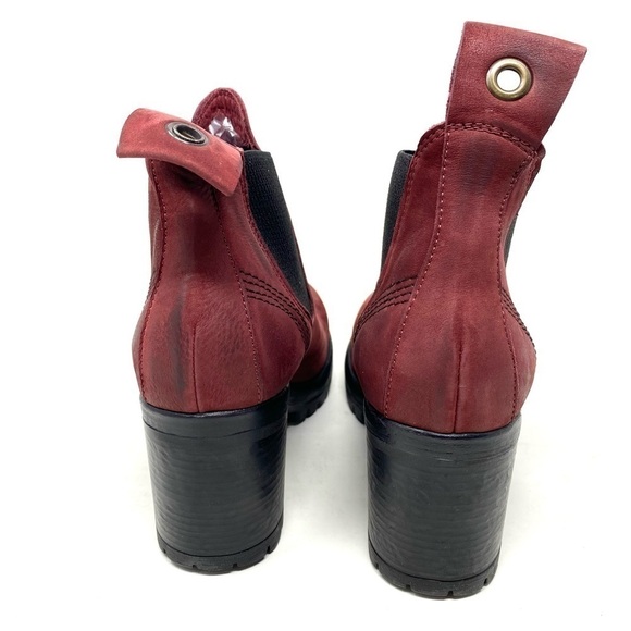 Bueno Flight Chunky Chelsea Boots Dark Red Nubuck - Picture 5 of 8